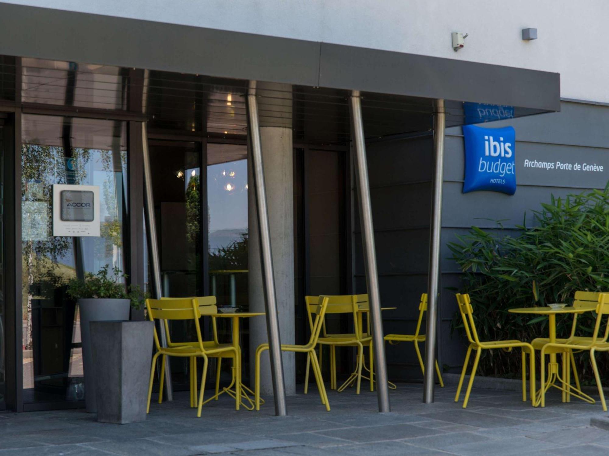 Ibis Budget Archamps Porte De Geneve Eksteriør bilde