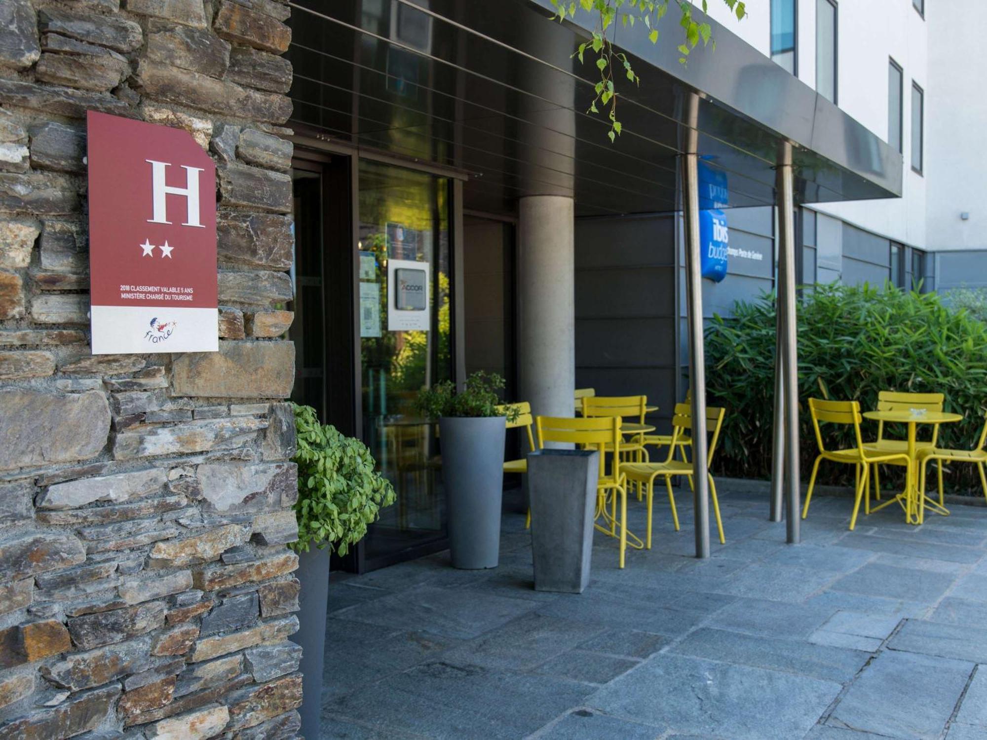 Ibis Budget Archamps Porte De Geneve Eksteriør bilde